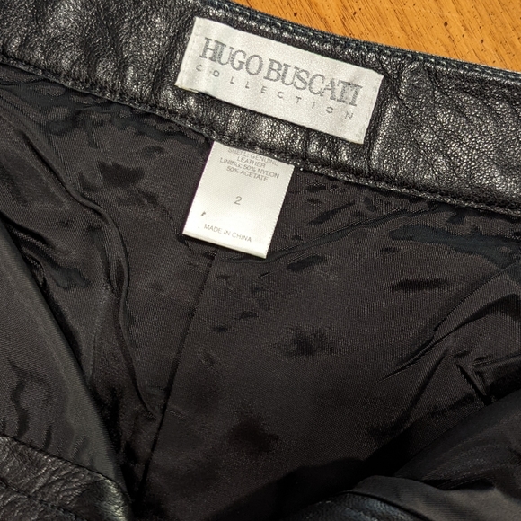Hugo Buscati Vintage 90's Black Leather Pencil Mini Skirt in Size 2 - Picture 9 of 10